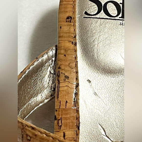 Sofft Women's Tan 2.5 inch High Heeled Shiny Cork Upper Sandals Size 8.5 - Picture 5 of 16